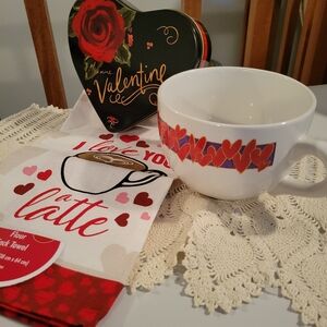 Valentine mug❤️tin❤️towel 🍡🍬🍭